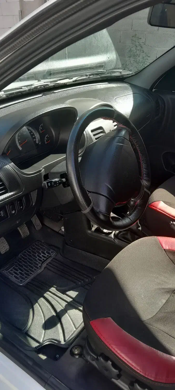 کوییک آر   ۴۰۱|خودرو سواری و وانت|نهاوند, |دیوار