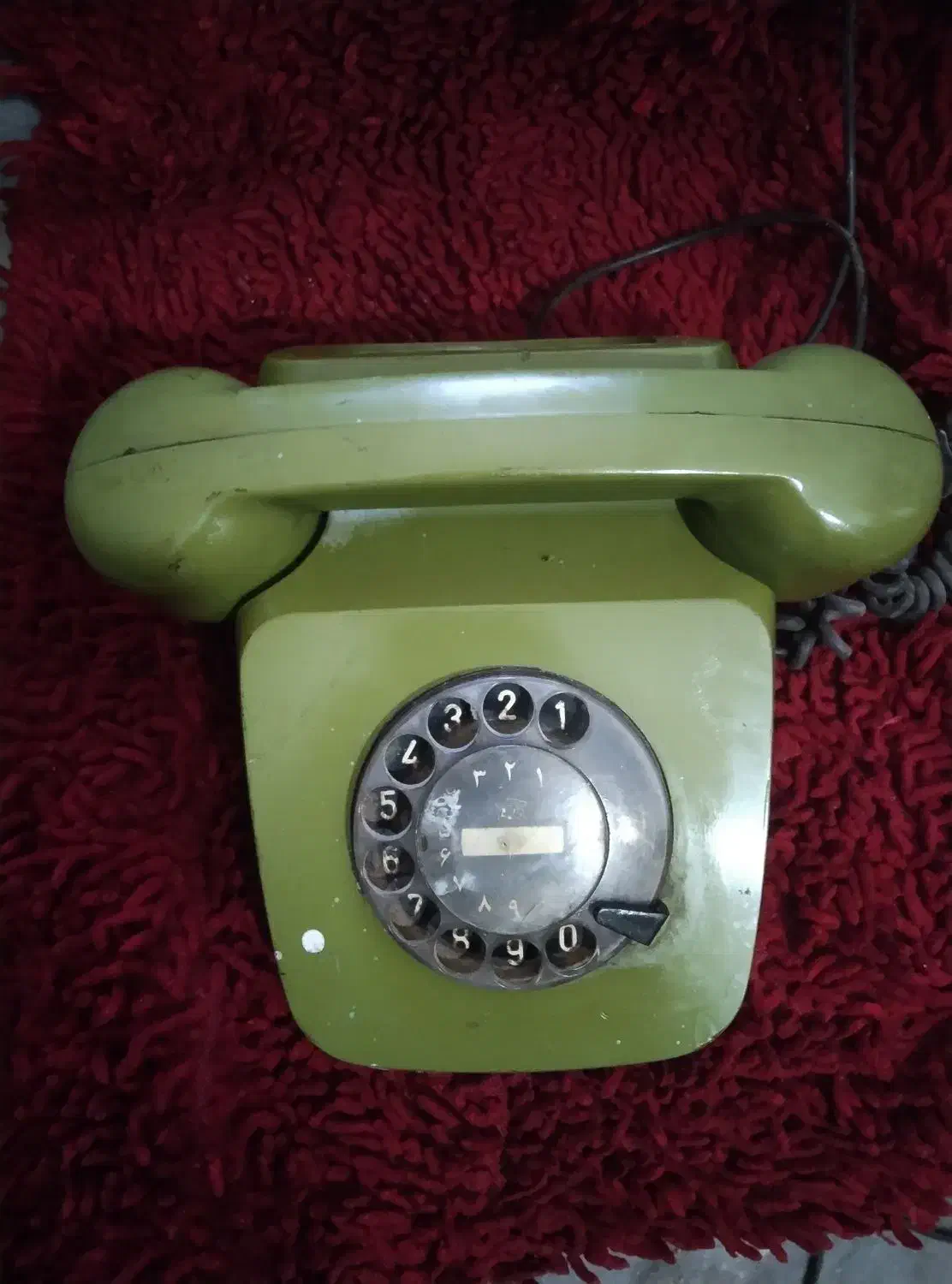 تلفن چرخشی قدیمی|کلکسیون اشیاء عتیقه|قم, انسجام|دیوار