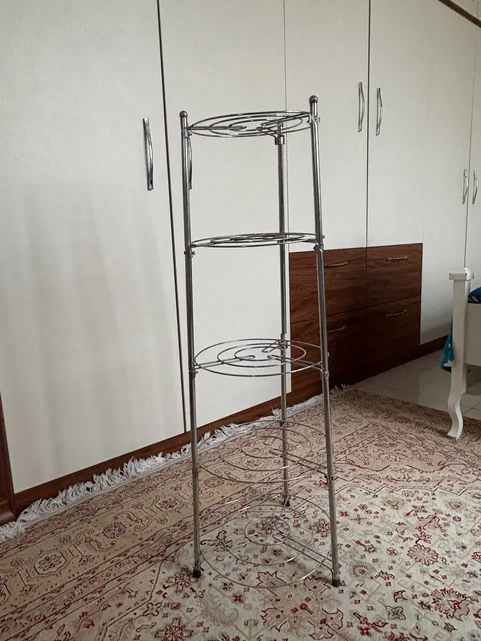 استند نگهدارنده قابلمه|آب‌چکان و نظم‌دهنده ظروف|اندیشه, اندیشه فاز ۶|دیوار