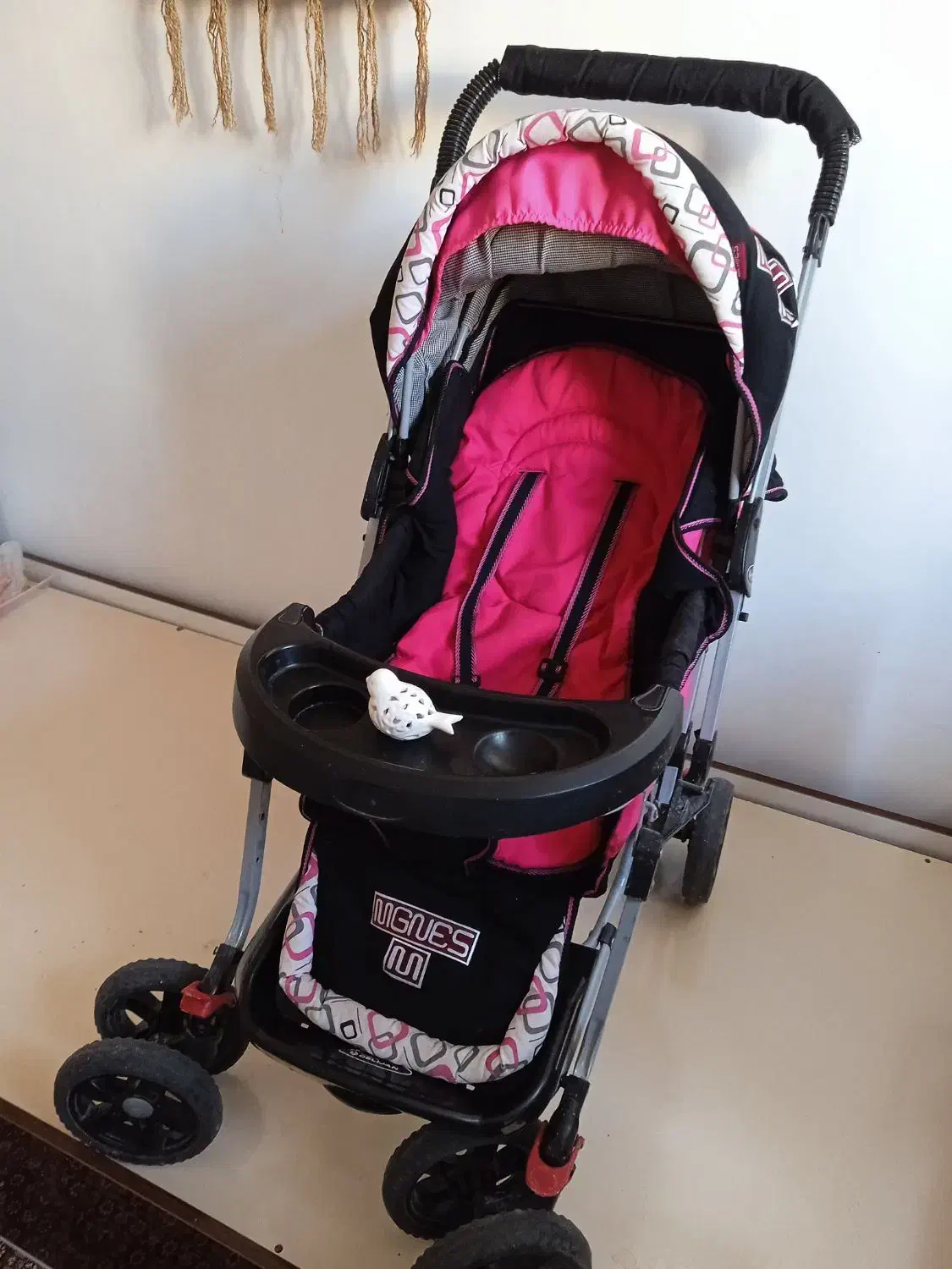 کالسکه برند دلیجان درحد واقعن نو تو عکس مشخصه|کالسکه و لوازم جانبی|صدرا-فارس, فاز ۱|دیوار