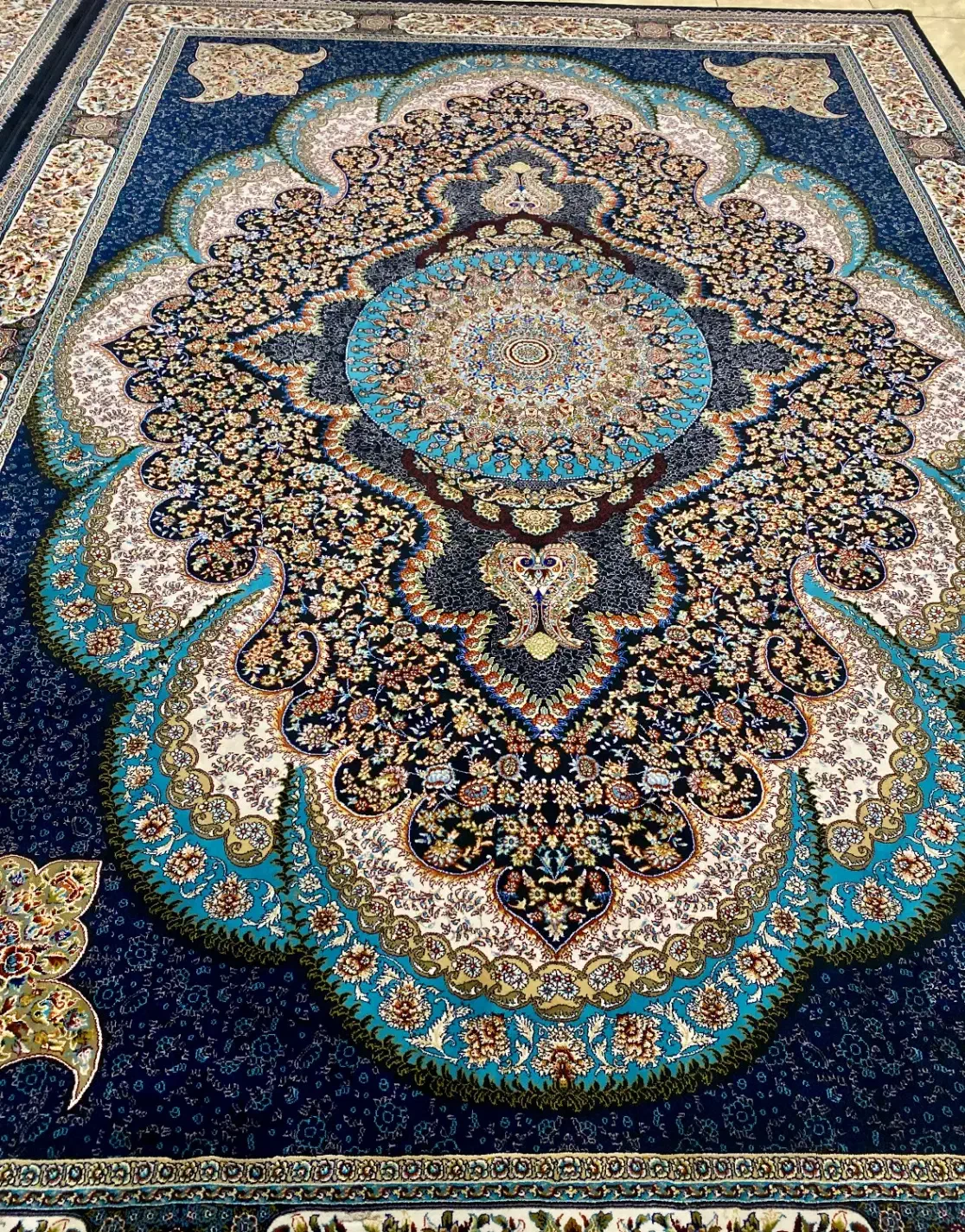 فرش|فرش|رشت, حمیدیان|دیوار