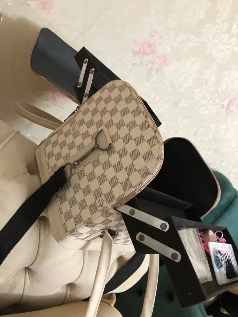 کیف کار آرایشگر ها مارک گوچی|آرایشی، بهداشتی، درمانی|لنگرود, |دیوار