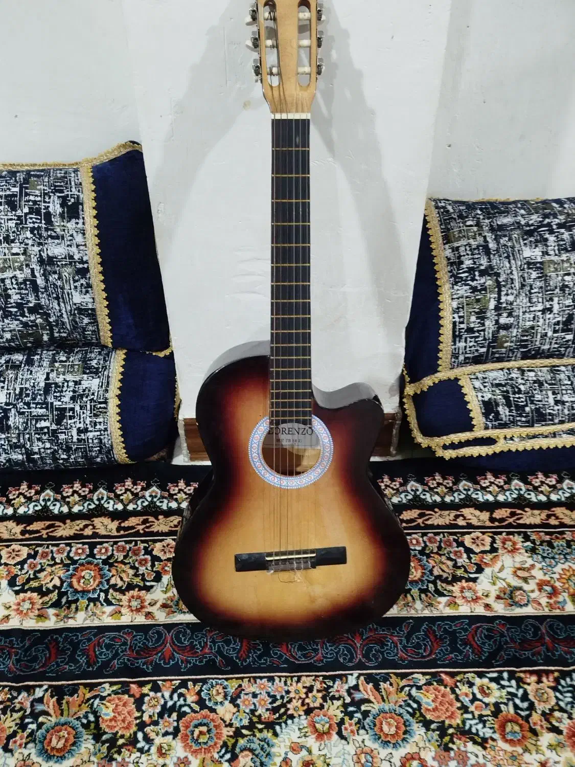 گیتار|گیتار، بیس، امپلیفایر|یاسوج, |دیوار