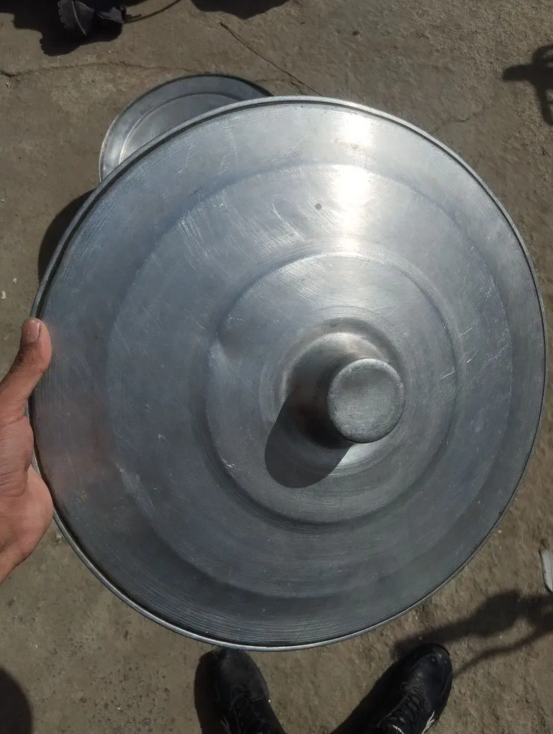 تلویزیون 29 و دیگ با کلمن|تلویزیون و پروژکتور|زاهدان, |دیوار