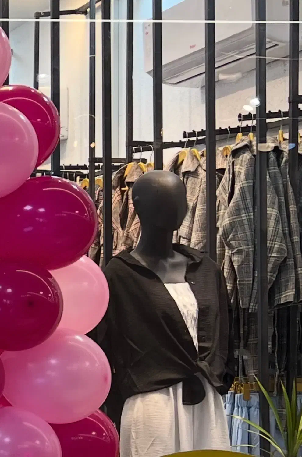 مانکن|فروشگاه و مغازه|بندر انزلی, آذربایجان|دیوار