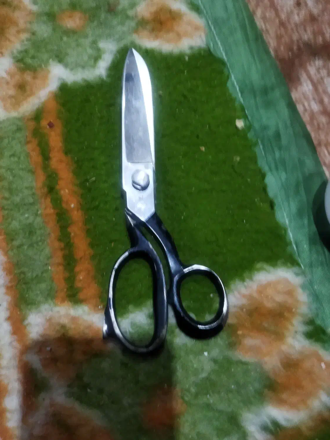 فروش قیچی اصل قدیمی|لوازم خیاطی و بافتنی|شیراز, گلکوب|دیوار