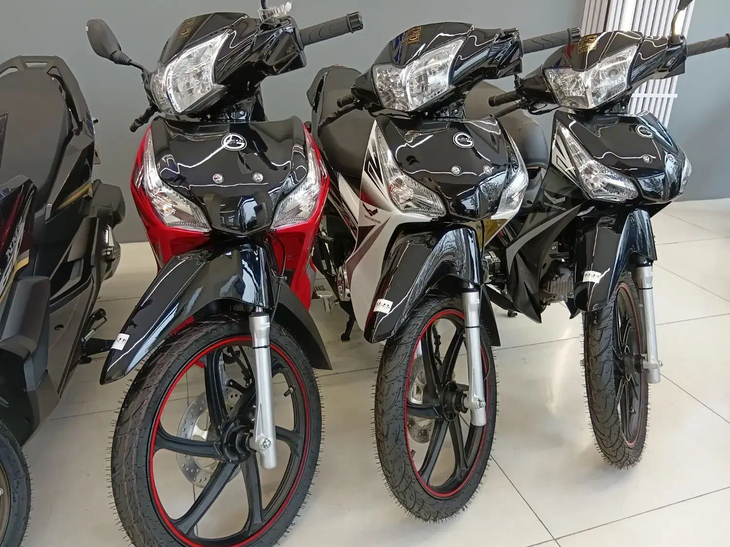 گالکسی ۱۳۰ ، اسکوتر ، RD 130|موتورسیکلت|فردیس, قریشی|دیوار