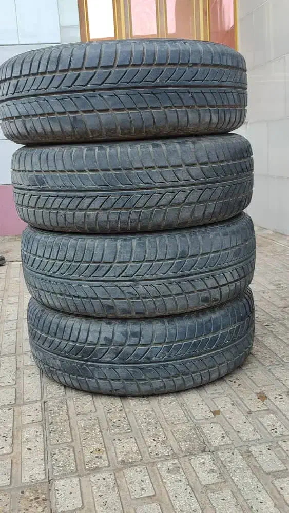 ۴حلقه لاستیک درحد نو|قطعات یدکی و لوازم جانبی|چرداول, |دیوار