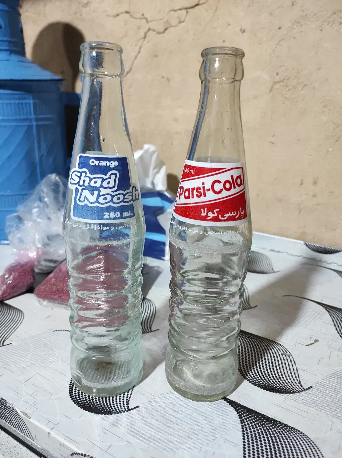 شیشه نوشابه عتیقه|کلکسیون و سرگرمی|تهران, ونک|دیوار