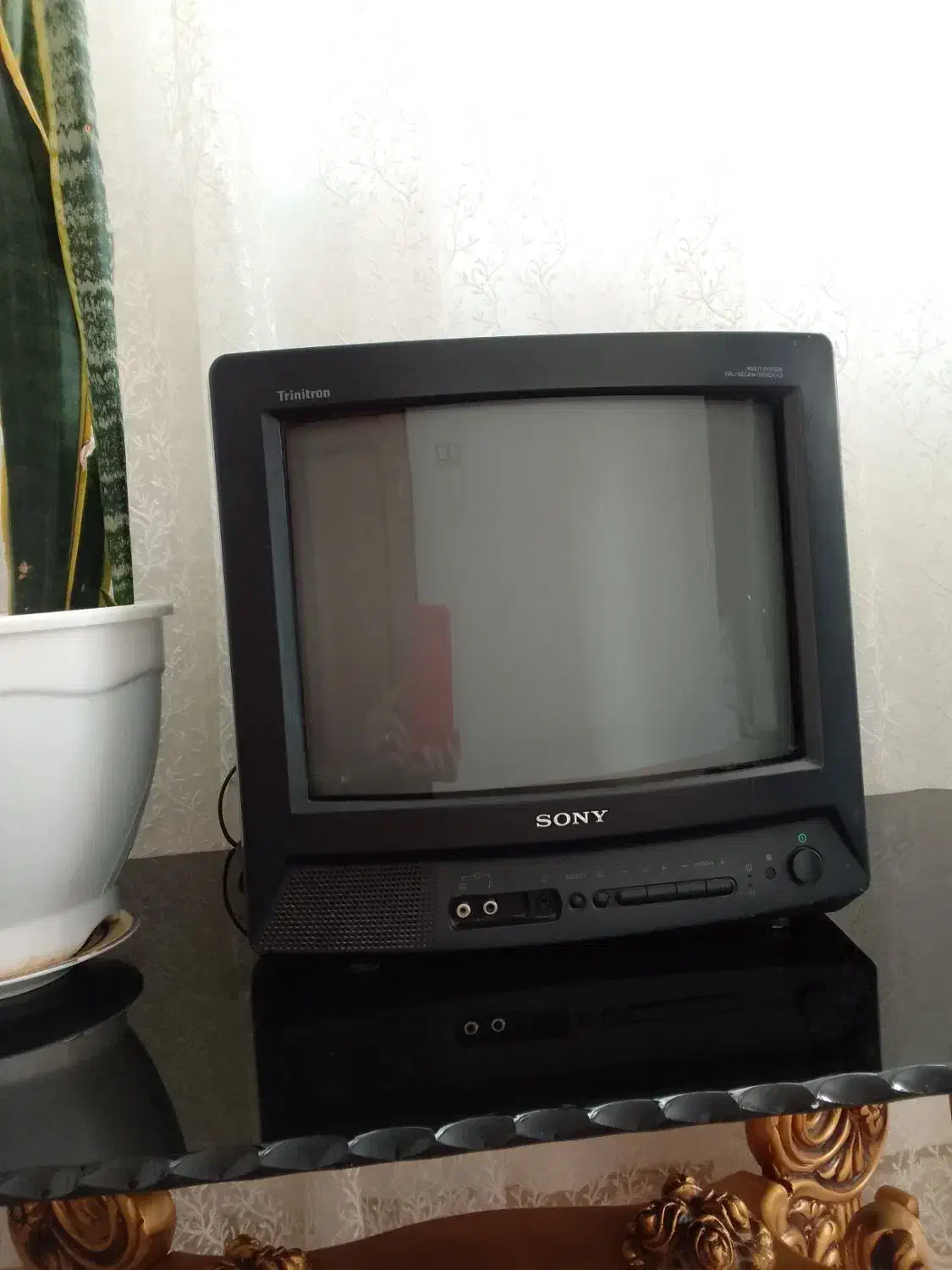 تلویزیون رنگی ۱۴ سونی سالم|تلویزیون و پروژکتور|سمنان, |دیوار