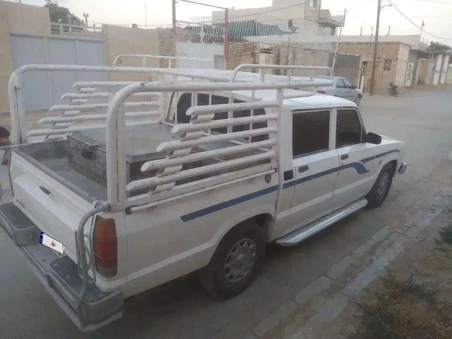 وانت مزدا کارا دوکابین 98|خودرو سواری و وانت|اصفهان, شهرک امام خمینی|دیوار