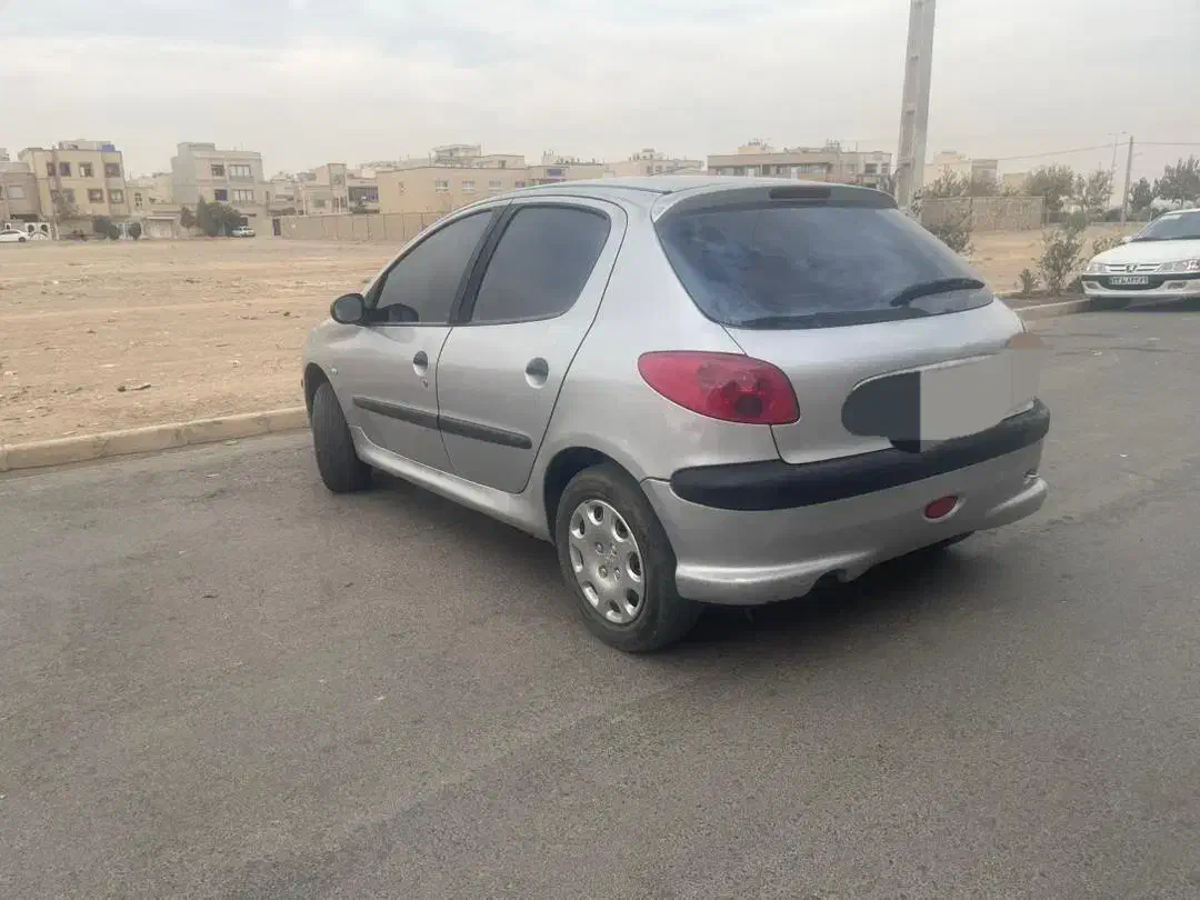 ۲۰۶ بدون رنگ|خودرو سواری و وانت|اصفهان, مهدی آباد|دیوار