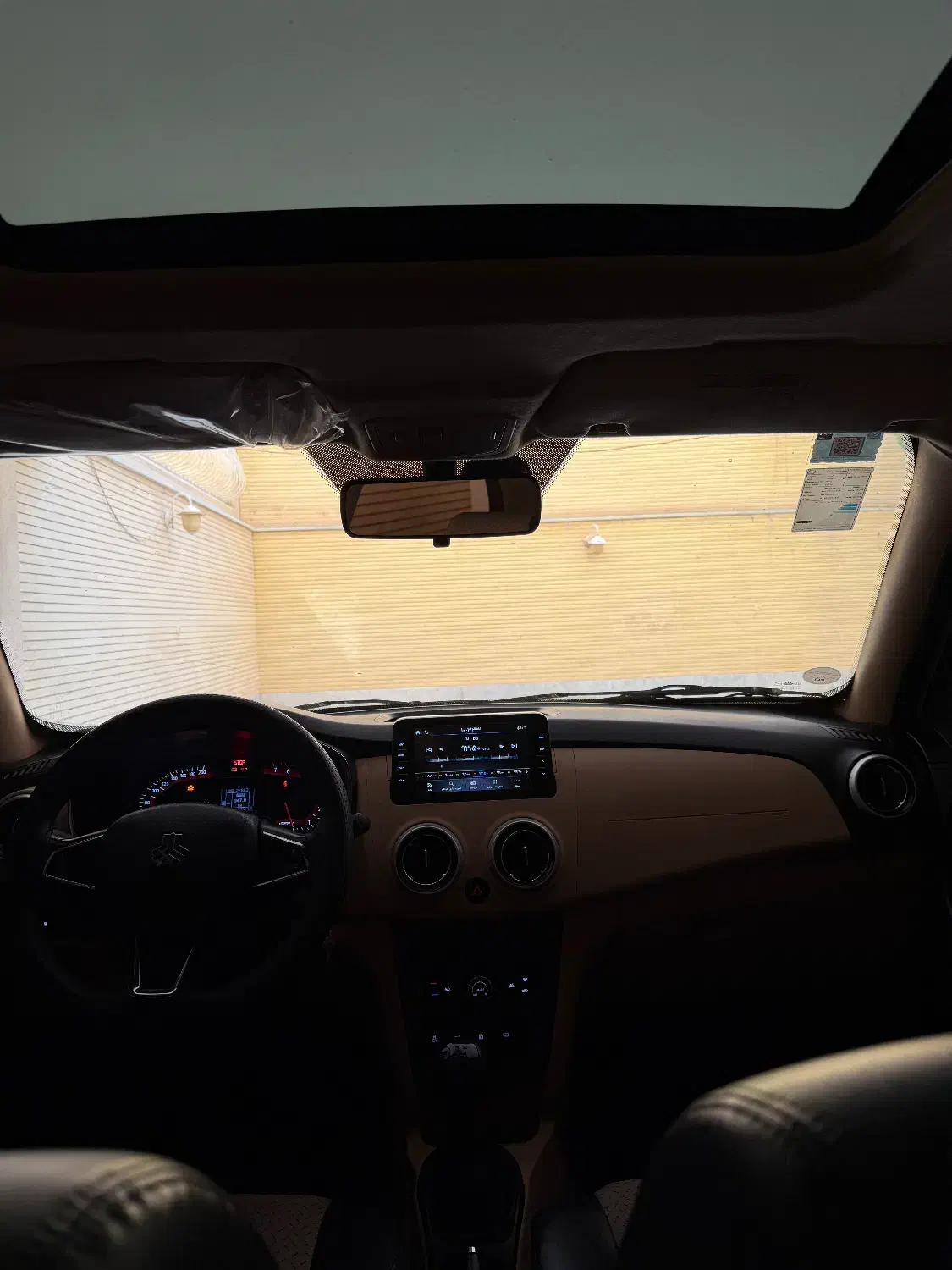 اطلس ۴۰۳ فول سانروف دار بدون رنگ کم کار کارمندی|خودرو سواری و وانت|اصفهان, خواجو|دیوار