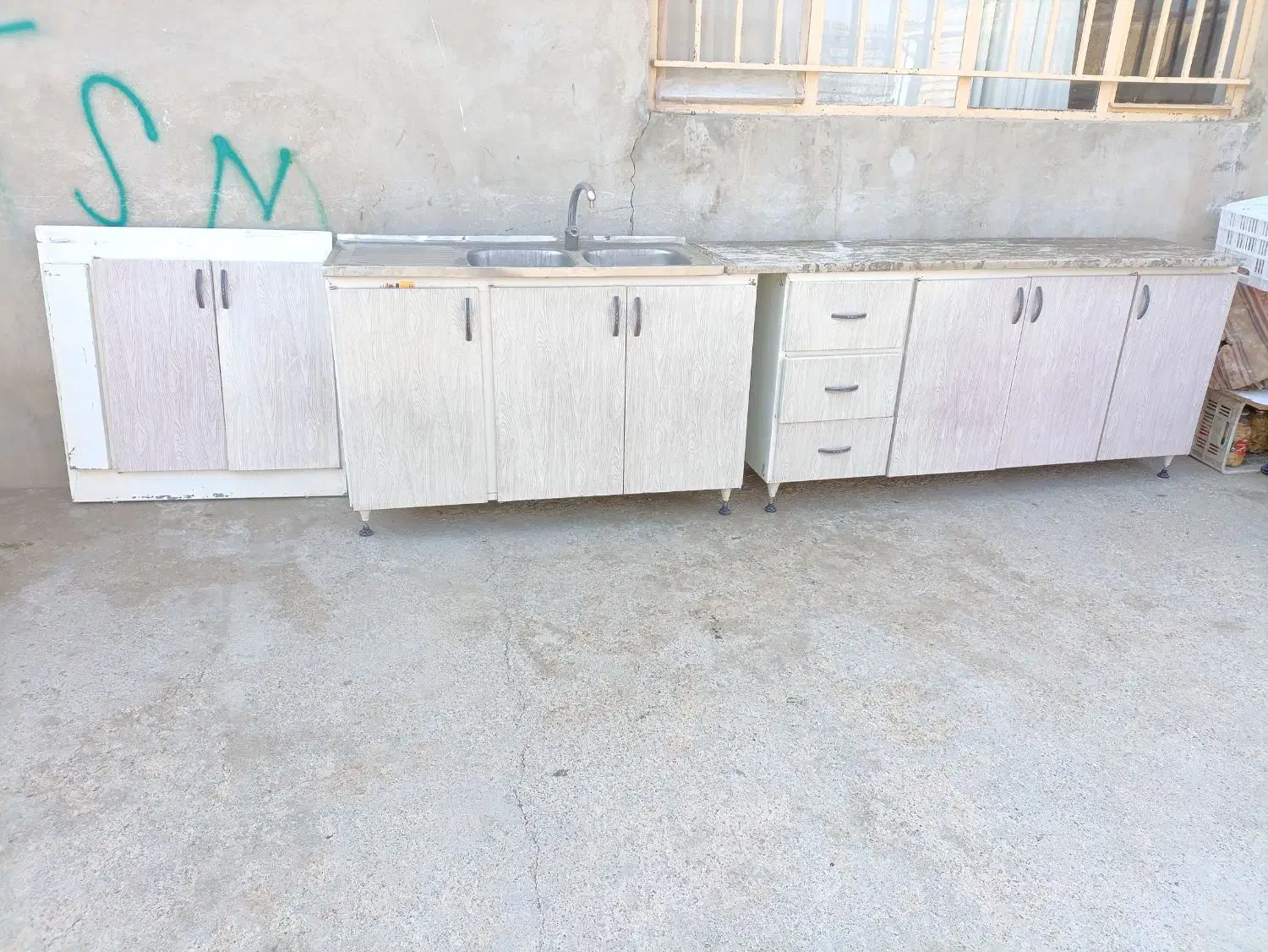 کابینت|مصالح و تجهیزات ساختمان|چناران, |دیوار