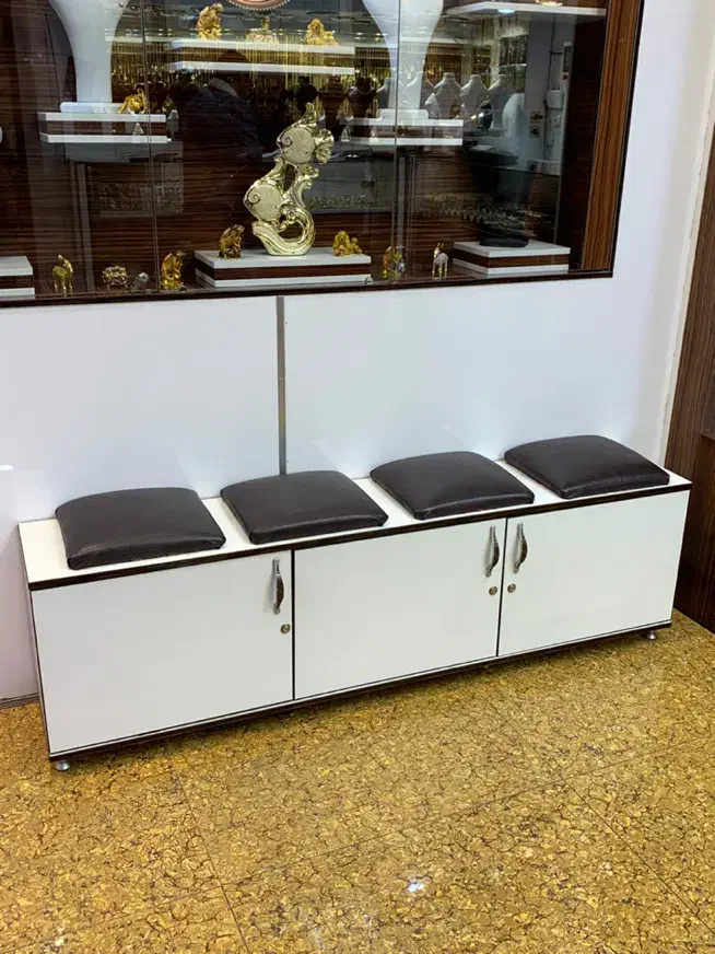 نیمکت|صندلی و نیمکت|زنجان, |دیوار