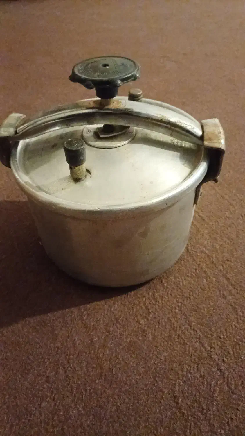 زودپز|ظروف پختوپز|شیراز, شهرک نیروی انتظامی|دیوار