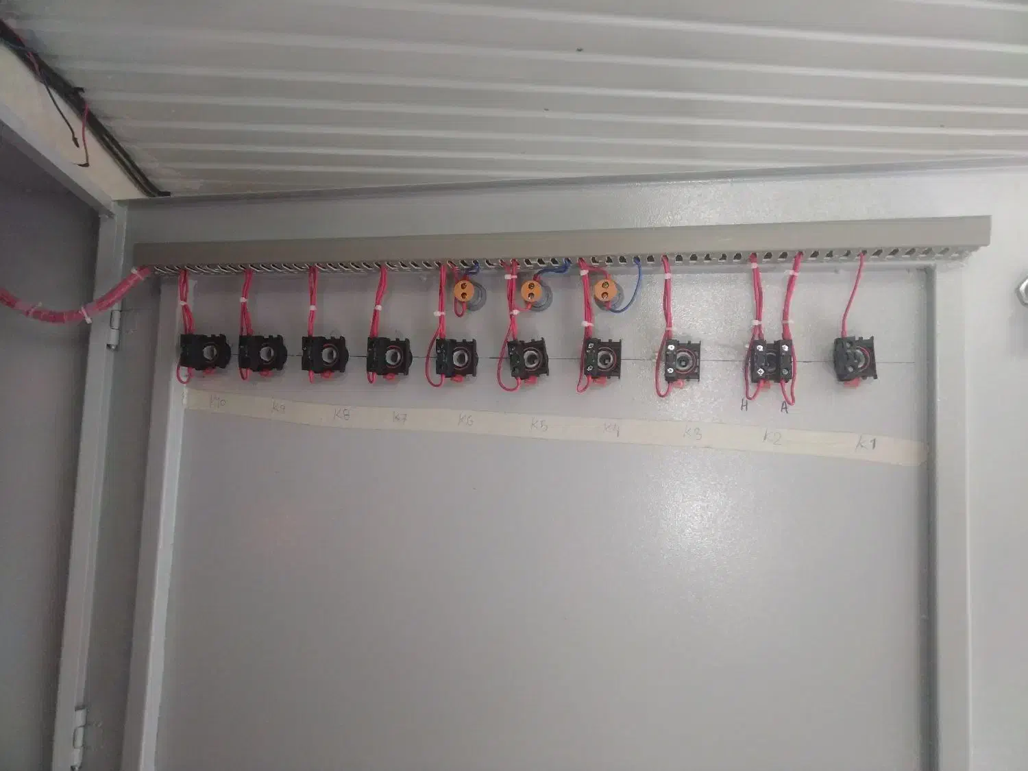 برقکاری ساختمان و برق صنعتی|خدمات پیشه و مهارت|رامسر, |دیوار