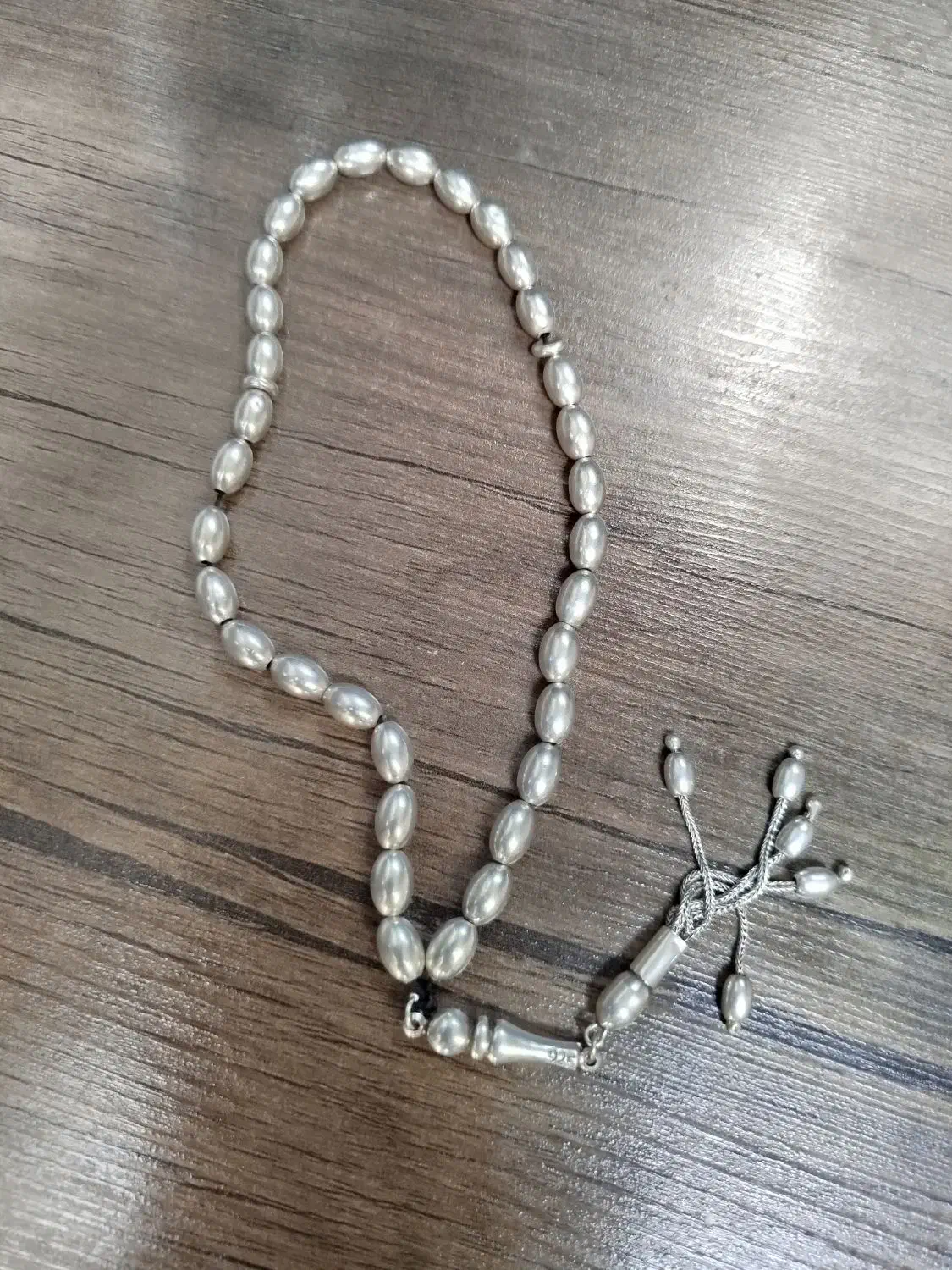 نقره  تسبیح|جواهرات|اصفهان, بهارستان|دیوار