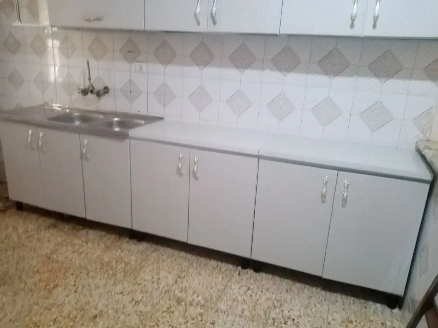 کابینت فلزی  درب ام دی اف تمیز در حد نو|مصالح و تجهیزات ساختمان|بندر ماهشهر, |دیوار