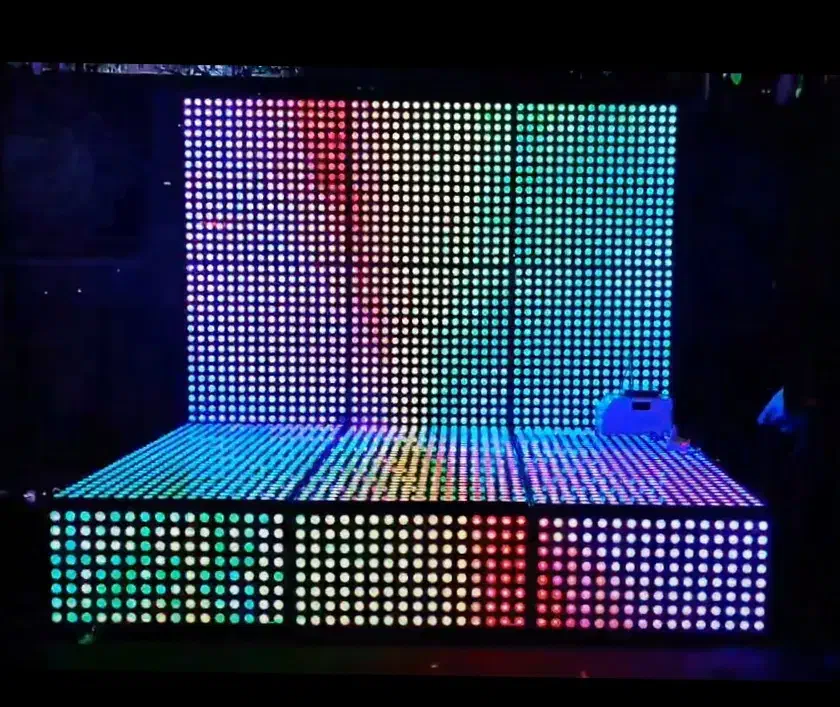 دو عدد دستگاه استیج عروسی شیشه ای وپیکسلی کاملا نو|خدمات پذیرایی، مراسم|قوچان, |دیوار