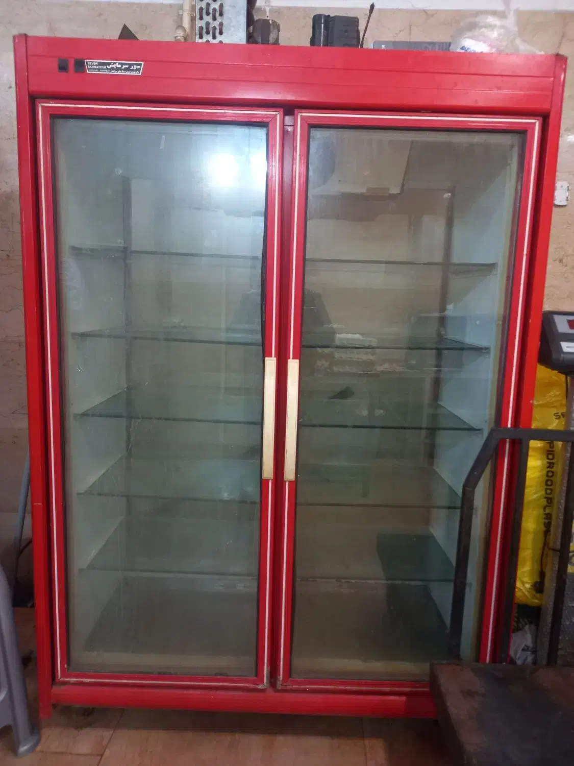 یخچال ویترینی|فروشگاه و مغازه|رشت, نخودچر|دیوار