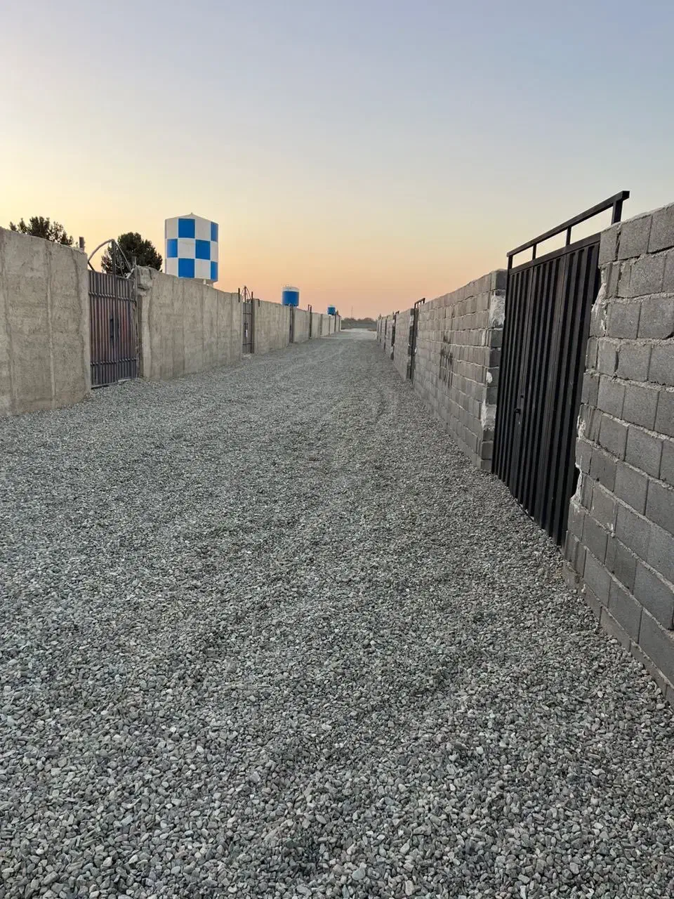 فروش باغچه ۲۵۰ تا ۳۰۰ متری در انجم آباد|فروش خانه و ویلا|رباطکریم, انجم آباد|دیوار