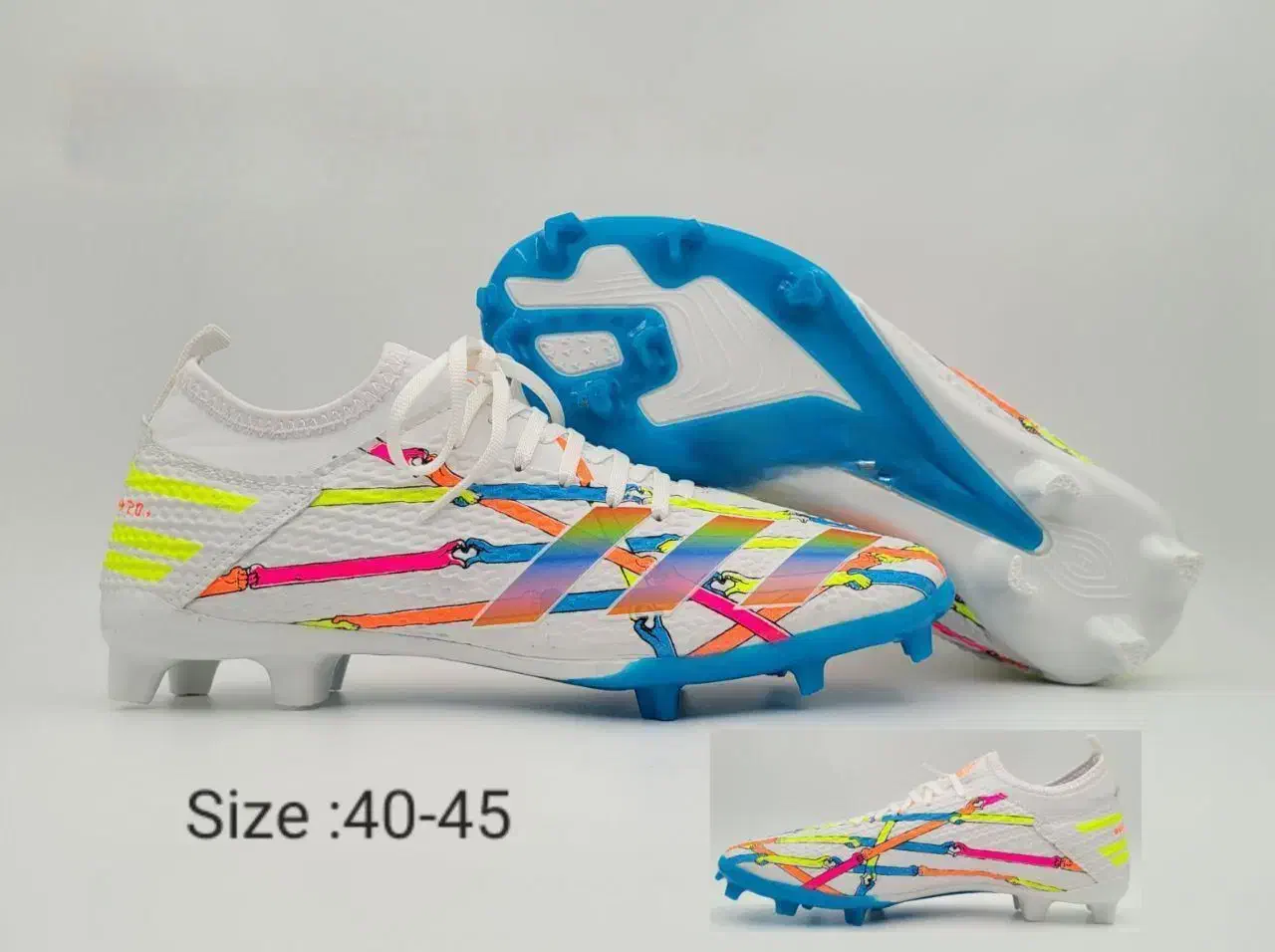 کفش فوتبال|تجهیزات ورزشی|باسمنج, |دیوار