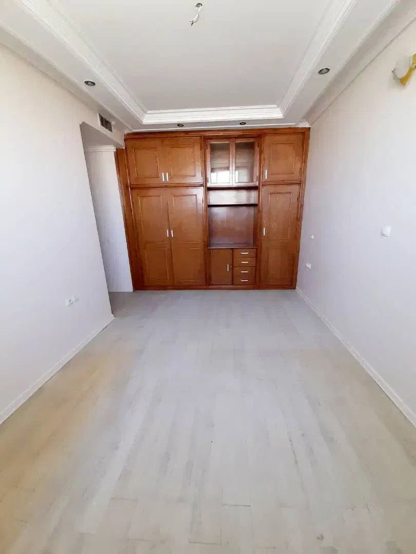 آپارتمان 135 متری خوش نقشه/پارکینگ بدون مزاحمت|اجارهٔ آپارتمان|مشهد, آبادگران|دیوار