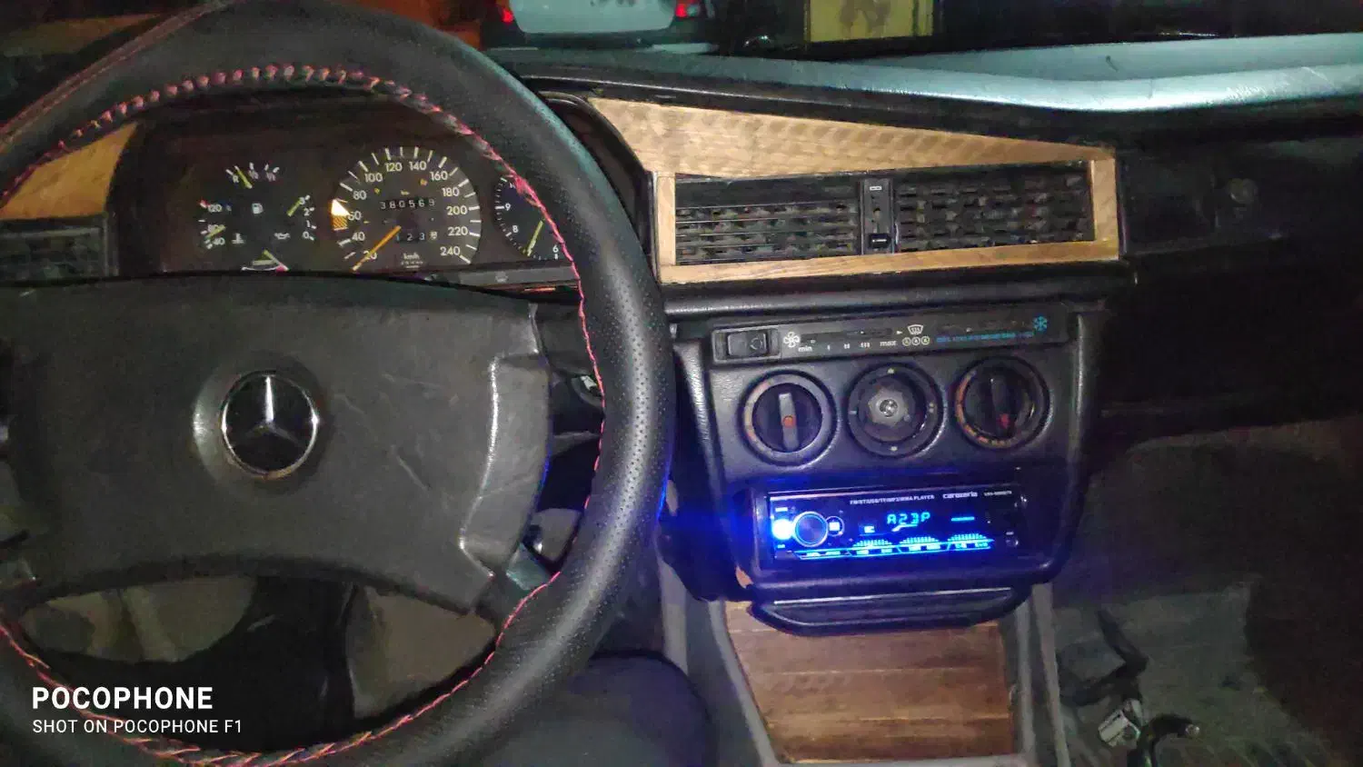 بنز e190 مدل 1989 مشکی|خودرو کلاسیک|تهران, میرداماد|دیوار