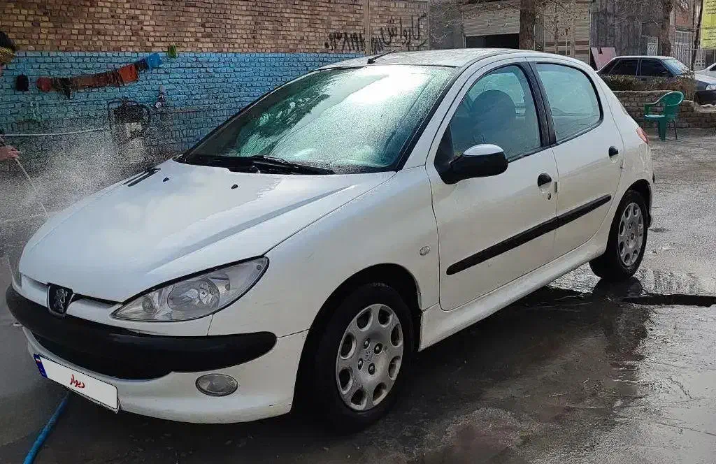 یه ماشین آس و بیرنگ|خودرو سواری و وانت|آشخانه, |دیوار