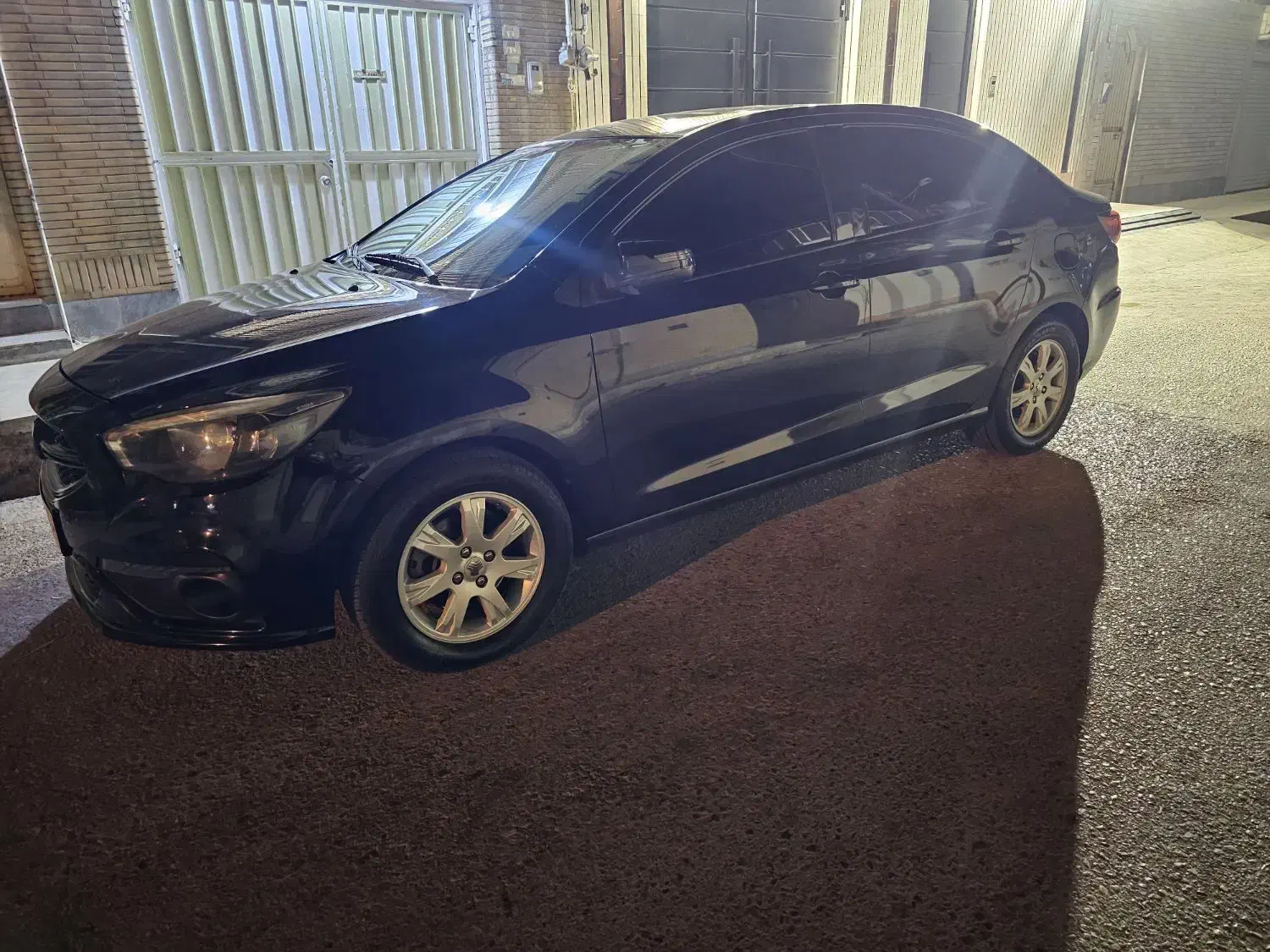 شاهین ۴۰۱ مشکی|خودرو سواری و وانت|دزفول, |دیوار