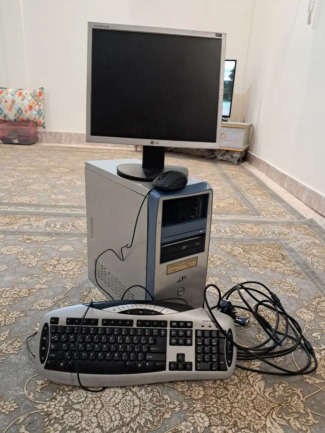 کامپیوتر|رایانه رومیزی|سمنان, |دیوار