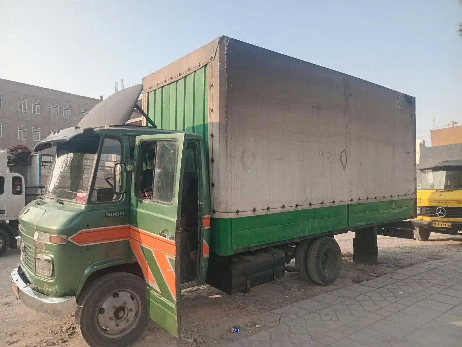 آسان بار گلستان صالحیه اسلامشهر واوان رباط‌کریم|خدمات حمل و نقل|گلستان (تهران), |دیوار