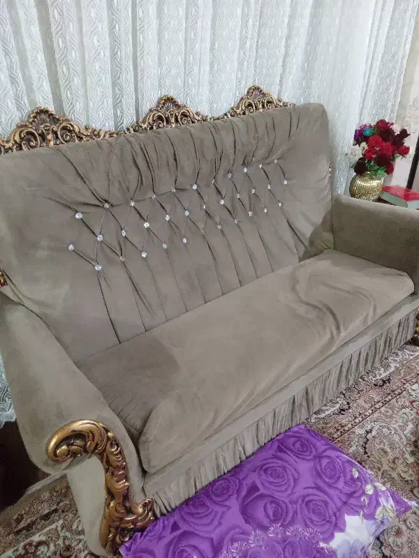 مبل ۷نفره|مبلمان خانگی و میز عسلی|مشهد, امام رضا (ع)|دیوار