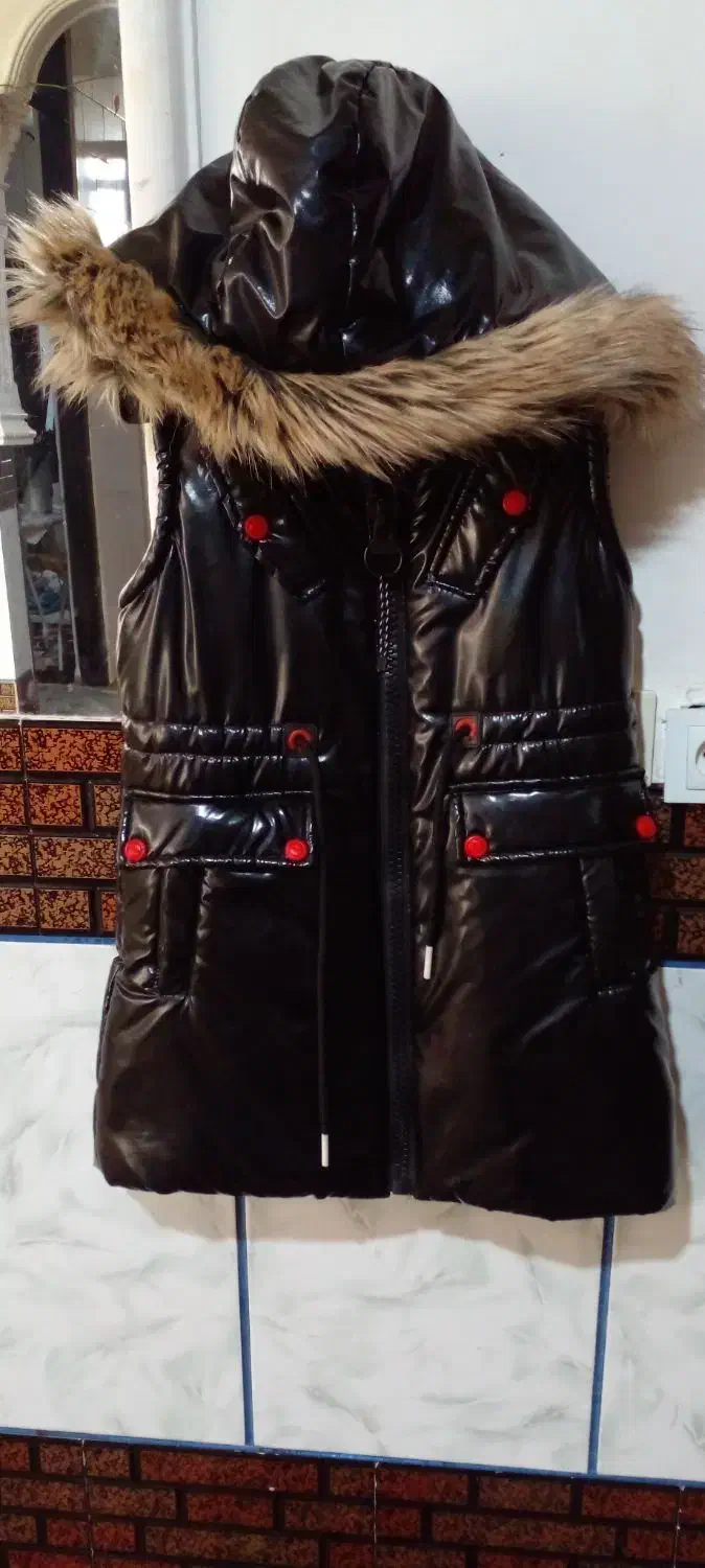 لباس|لباس|یاسوج, |دیوار