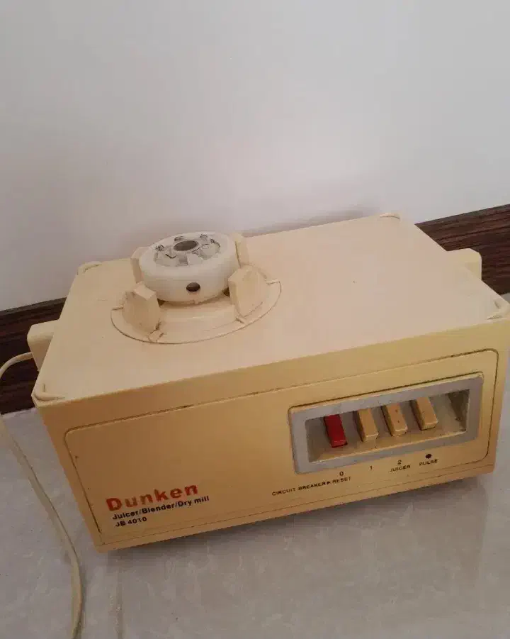 آبمیوه گیری.مینی توستر. اتو لباس|آبمیوهگیر و آبمرکباتگیر|گرگان, |دیوار