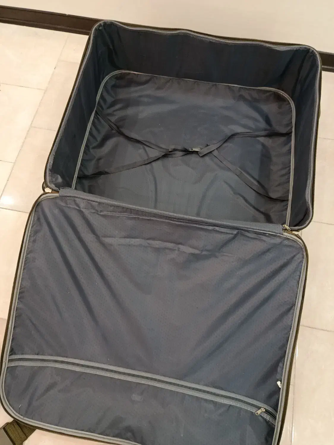 چمدان Alain Delon|کیف، کفش، کمربند|پردیس, فاز ۸|دیوار