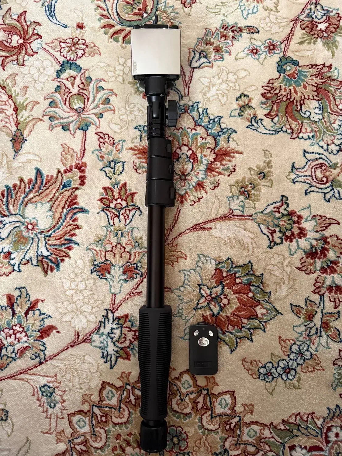 مونوپاد|دوربین عکاسی و فیلمبرداری|بجنورد, |دیوار