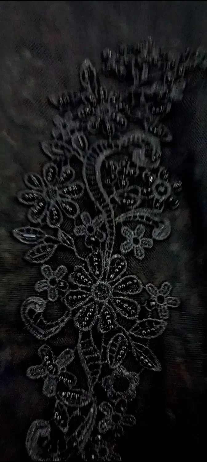 ثوب|لباس|کارون, |دیوار