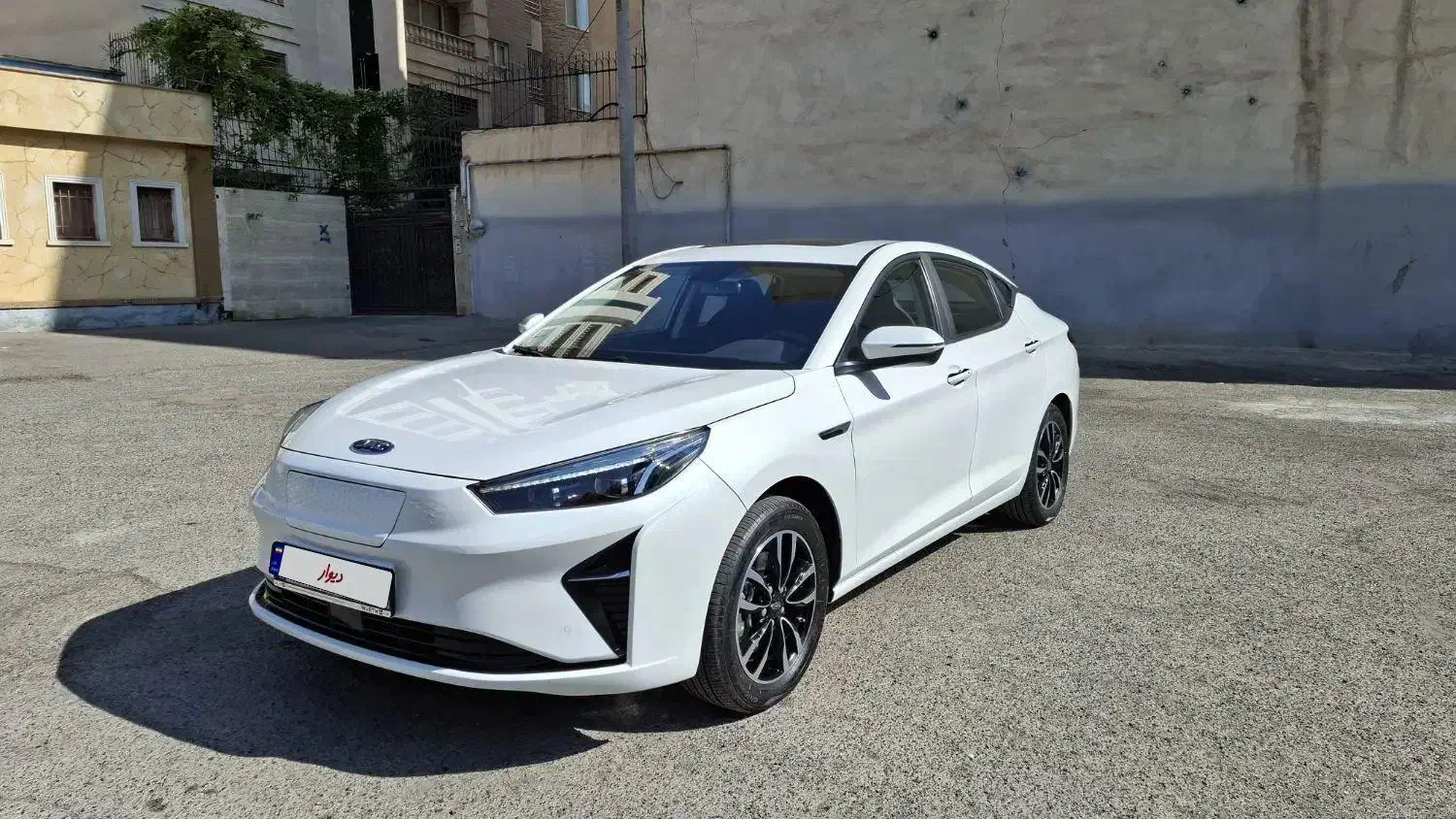 جک j7 برقی kmc پلاس|خودرو سواری و وانت|کرج, کرج نو|دیوار