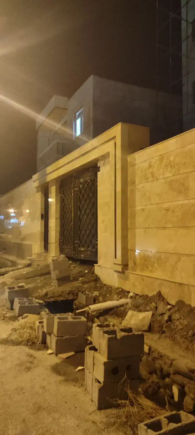 سنگ کاری نمای ساختمان وپله ونرده|خدمات پیشه و مهارت|بندرعباس, |دیوار