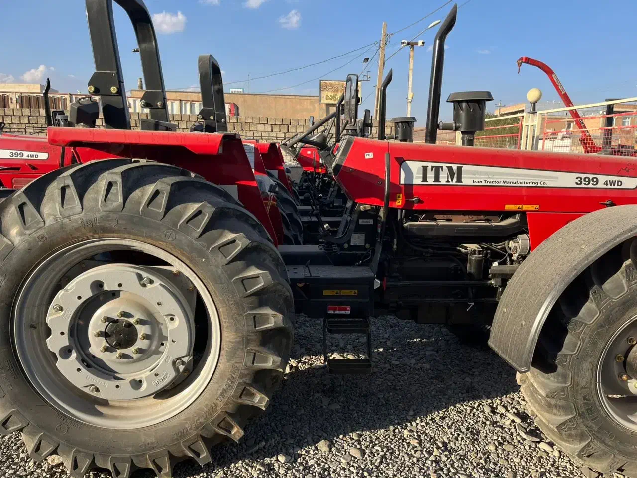 تراکتور  خشک 1404|خودرو سنگین|شیراز, داریون|دیوار