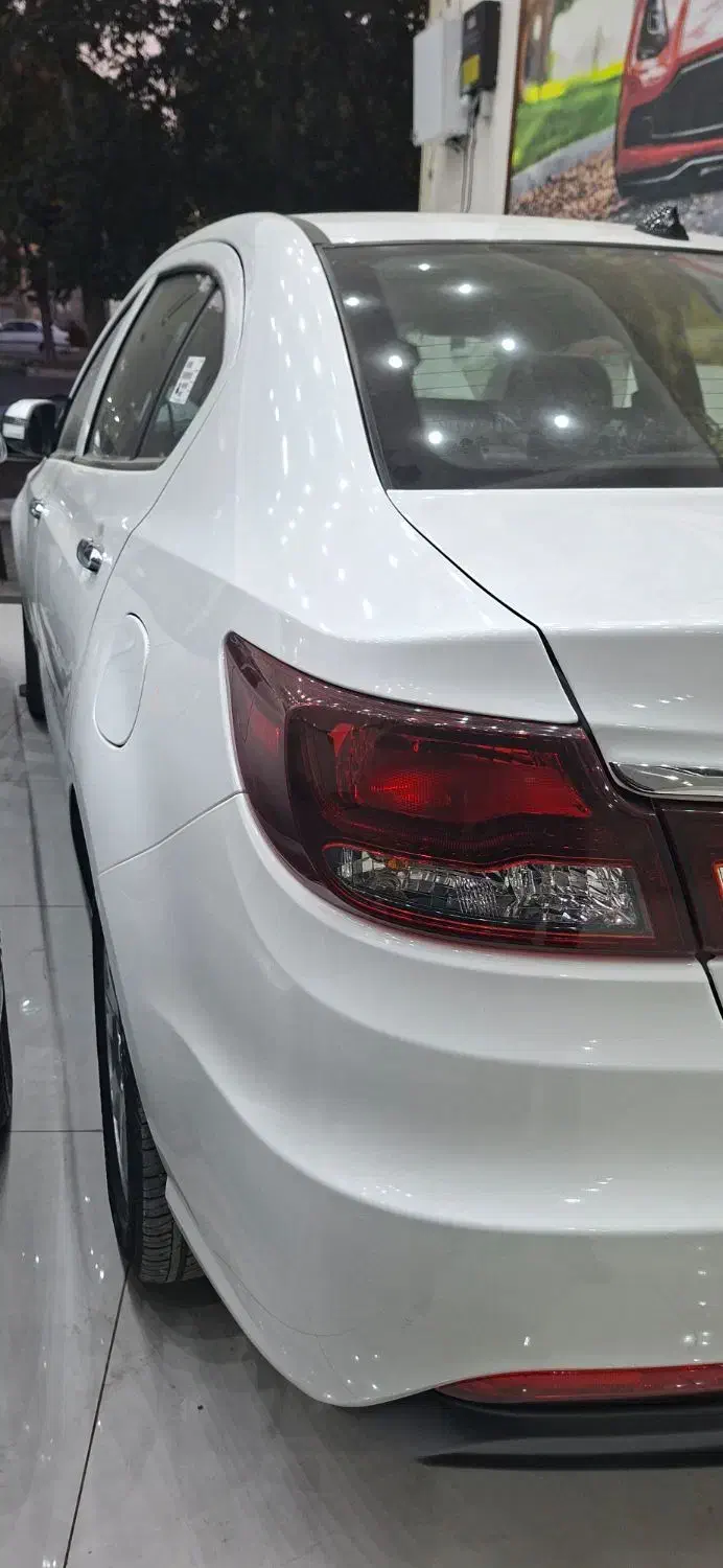 شاهین اتومات|خودرو سواری و وانت|بروجرد, |دیوار