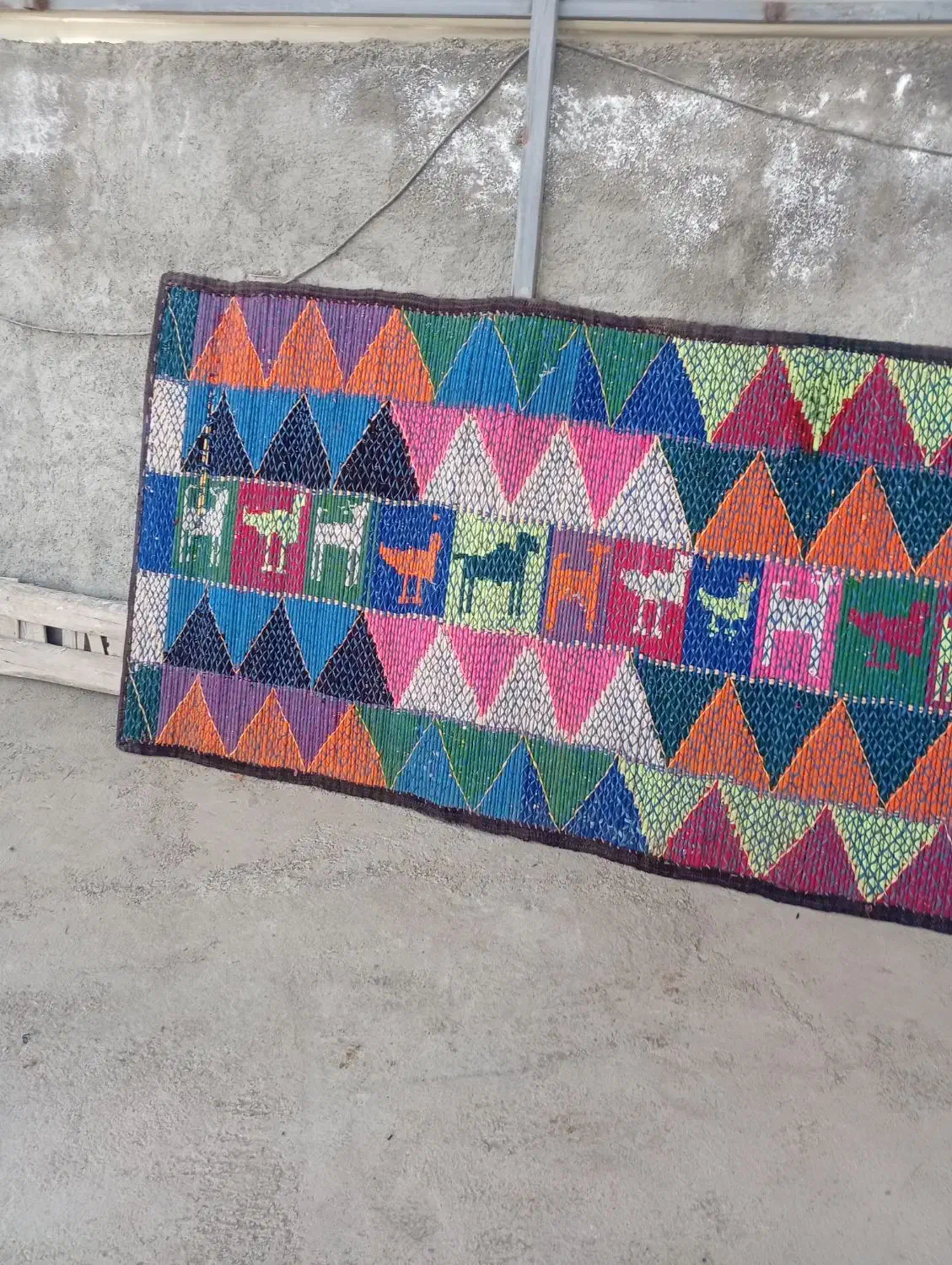 چیت|لوازم خیاطی و بافتنی|کنگاور, |دیوار