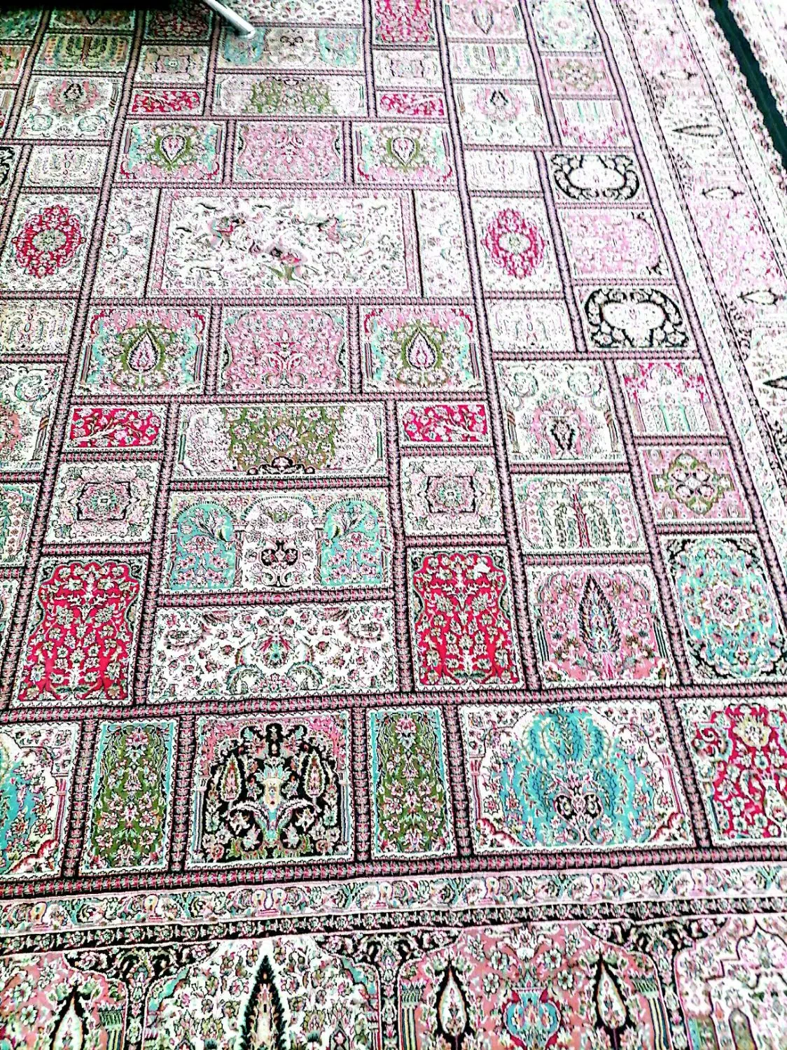 فرش 700 شانه خشتی|فرش|قم, منبع آب|دیوار