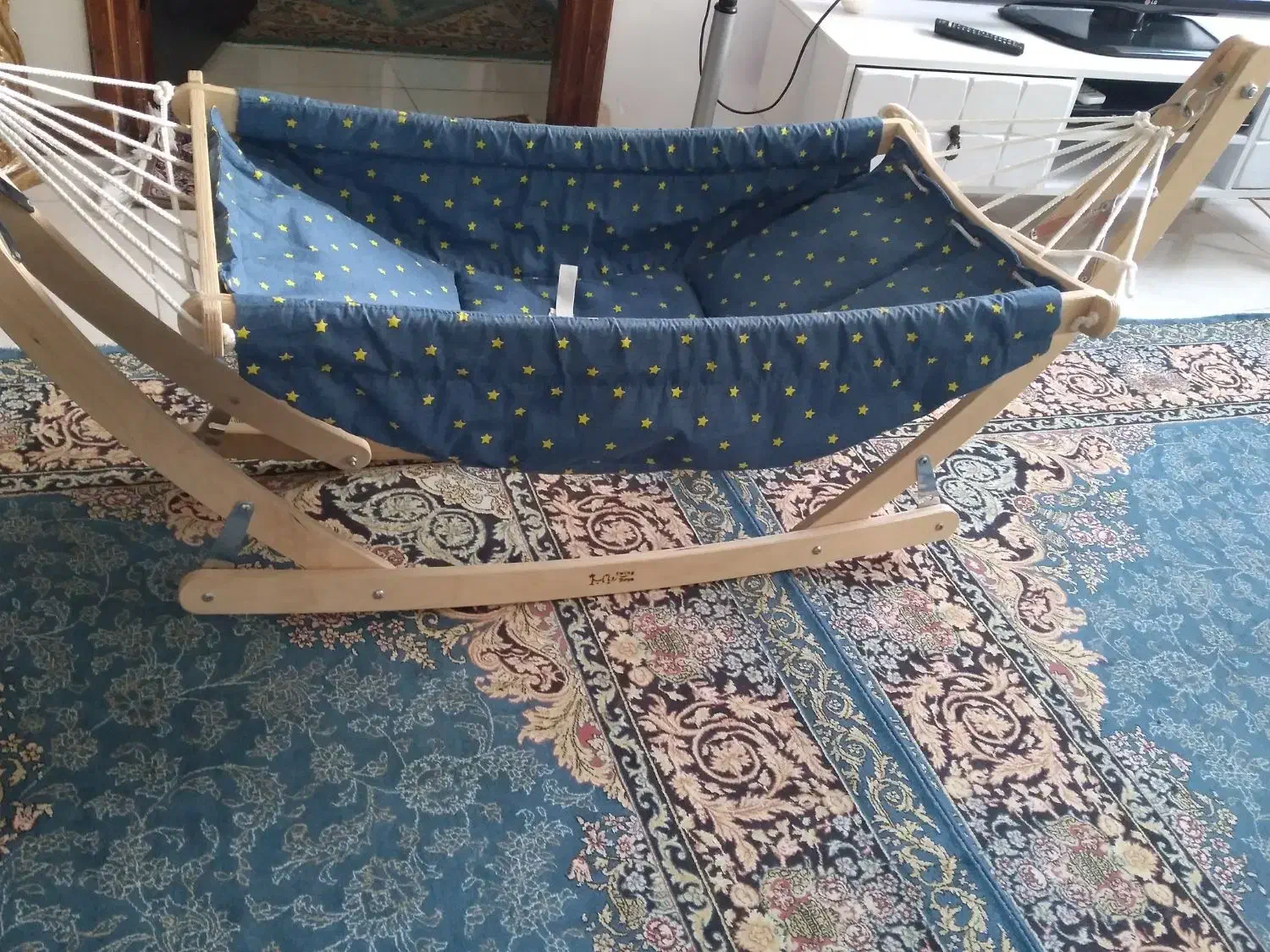 گهواره نانو|تخت و صندلی بچه|لنگرود, |دیوار