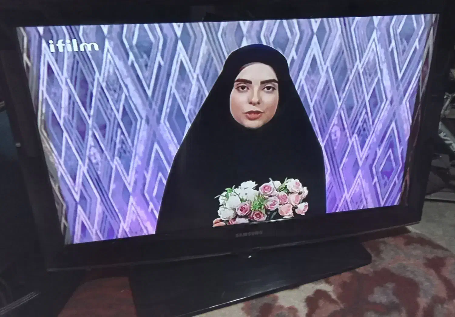 تلویزیون سامسونگ ال‌سی‌دی ۳۷ اینچ در حد نو|تلویزیون و پروژکتور|رباط‌کریم, شترخوار|دیوار