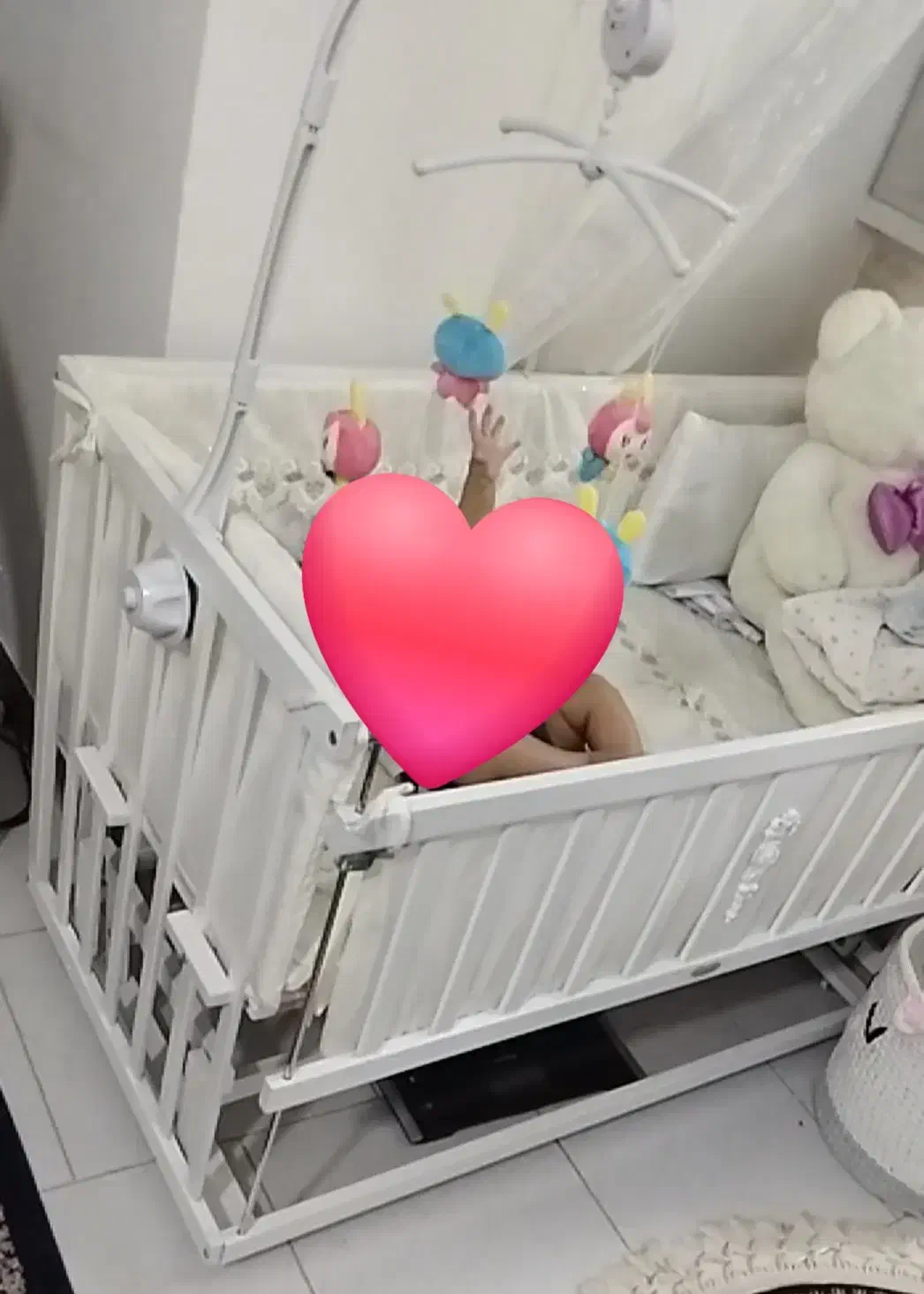 تخت گهواره نوزاد|تخت و سرویس خواب|قدس, شهر‌قدس|دیوار