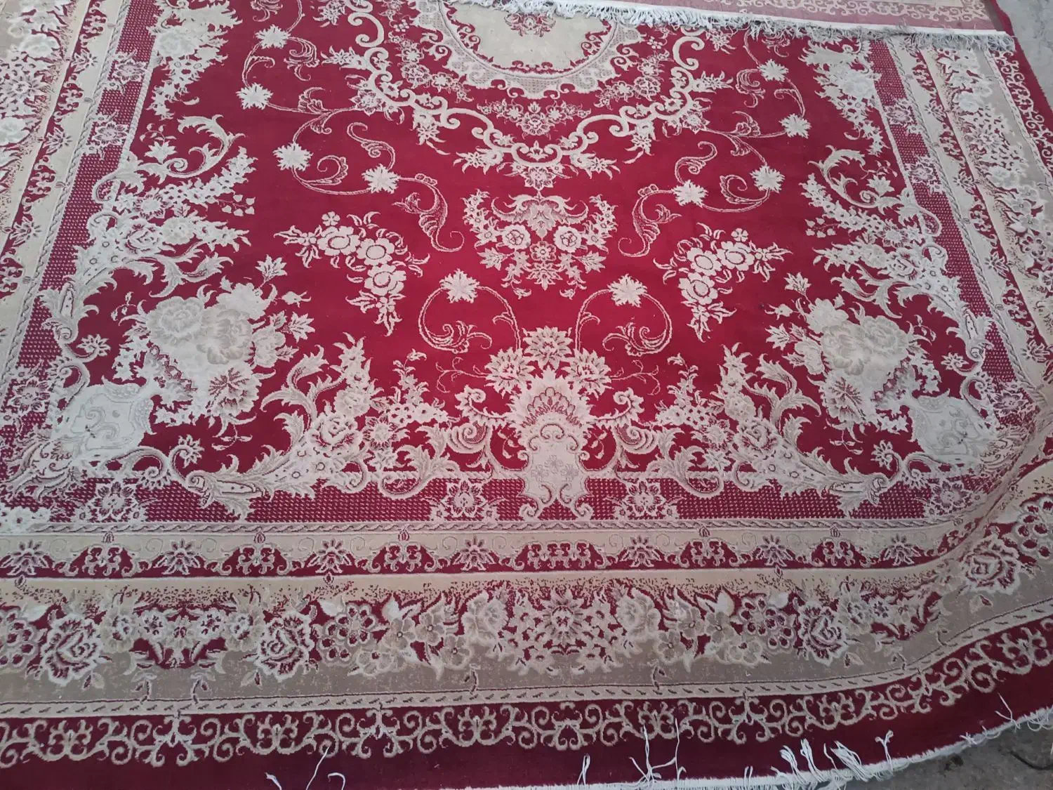 قالی در حد نو|فرش|لردگان, |دیوار