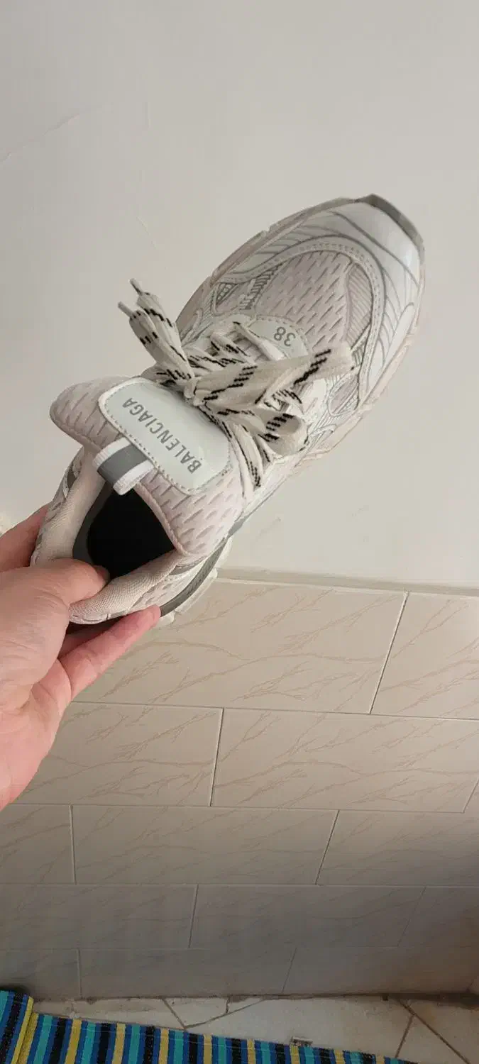 کتونی نو خارجی سایز ۳۸|کیف، کفش، کمربند|آبیک, |دیوار